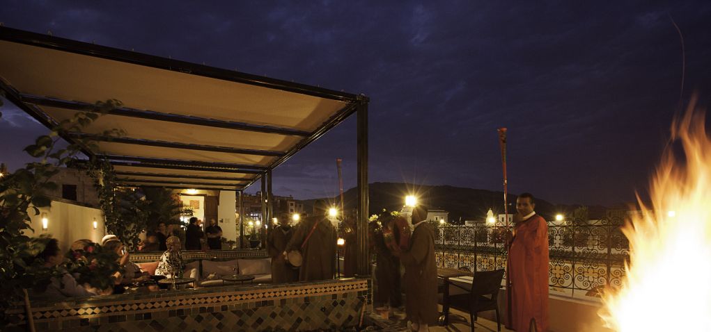 Ambiance à la Terrasse 